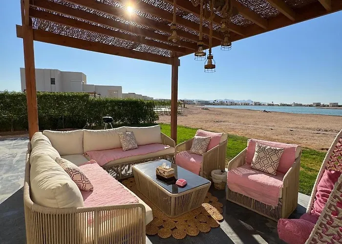 3br Pool & Lagoon View Gouna *