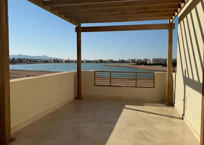 3br Pool & Lagoon View Gouna شقة الغردقة