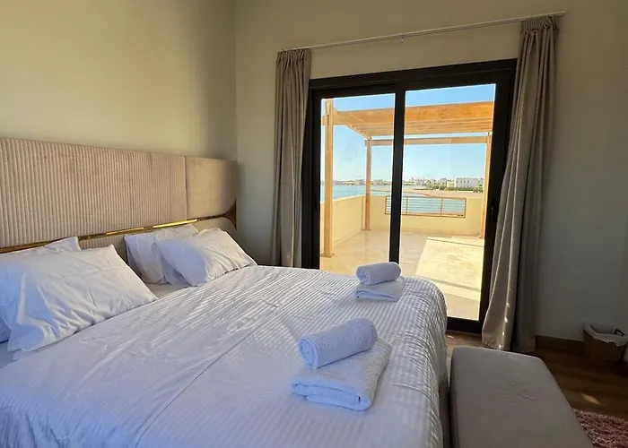 شقة 3br Pool & Lagoon View Gouna