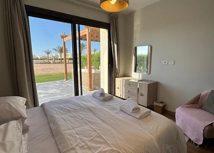 شقة 3br Pool & Lagoon View Gouna الغردقة